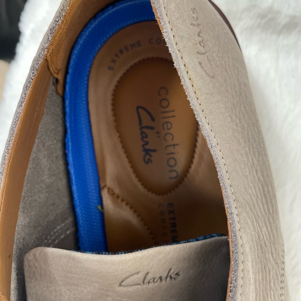 Clarks Collection Men’s Oxford Dress Shoes – Gray Leather, Size 12W (EU 46) - Picture 6 of 6